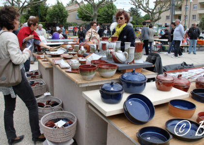 La poterie de Lardet sur les marchés